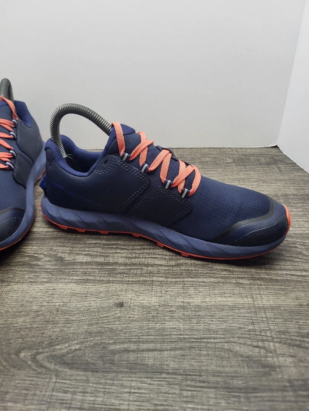 Altra Superior 5 Trail Running Shoes Womens Size 7.5 Navy Blue